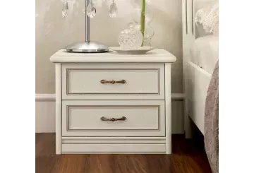 Прикроватные тумбы