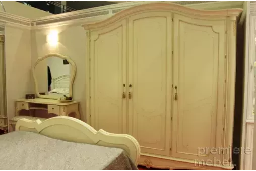 Шкаф 3-створчатый Парма 03-02