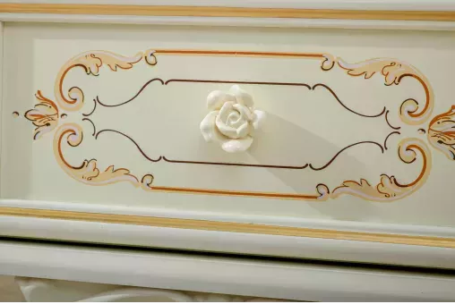 Луиза Стол письменный (Алебастр)