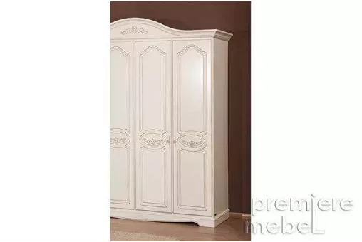 Шкаф 3-х дверный - 6833