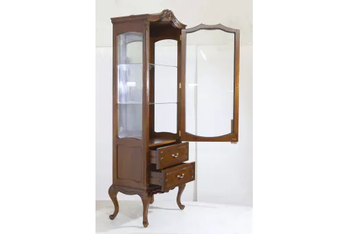 BBC 185 Шкаф-витрина