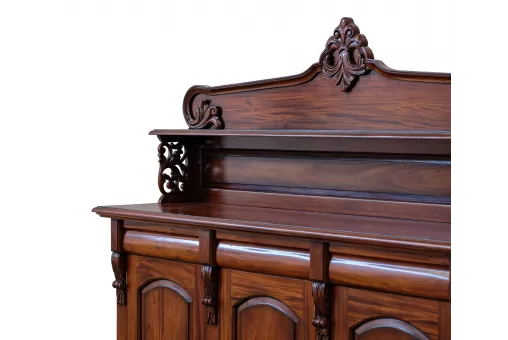 PA 029 Буфет 3-х дверный с полкой