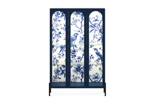 Витрина 3-х дверная Banksy