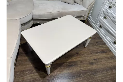 Столик прямоугольный Лара бежевый