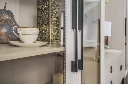 Витрина Стелла 2-ств ярко серый