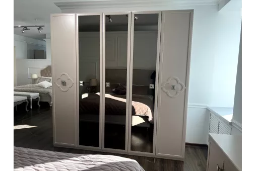 Шкаф Фелисия 5-дверный бежевый