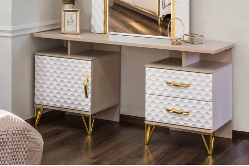 Туалетный столик Лара белый глянец