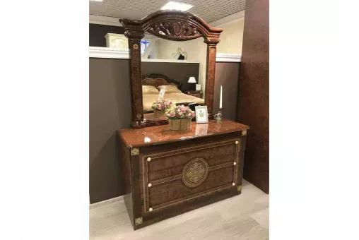 Комод от спальни Рома