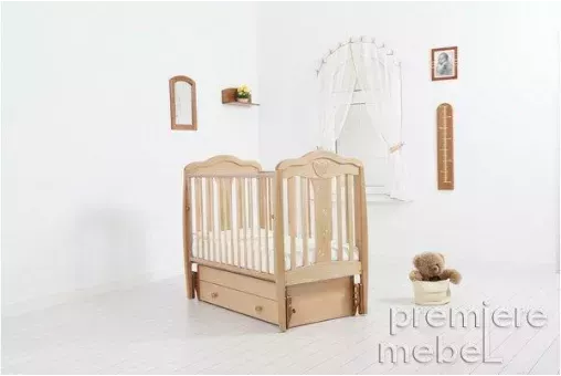 Детская кроватка с маятником Мишель