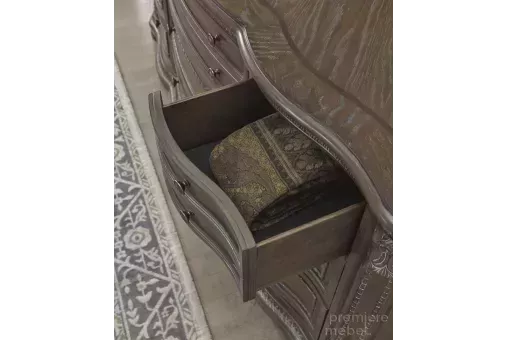 Спальня CHARMOND