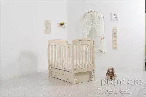 Детская кроватка с маятником Джулия