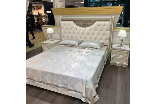 Кровать Берта белый жемчуг 1.6
